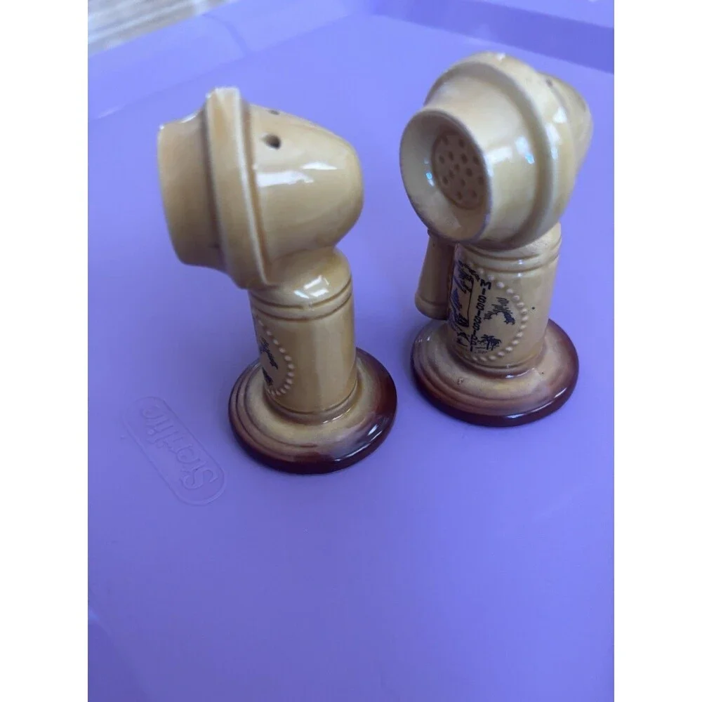 Vintage Old Fashioned Telephones Salt & Pepper Shakers Set Pair Japan